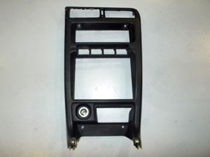 b13 center console